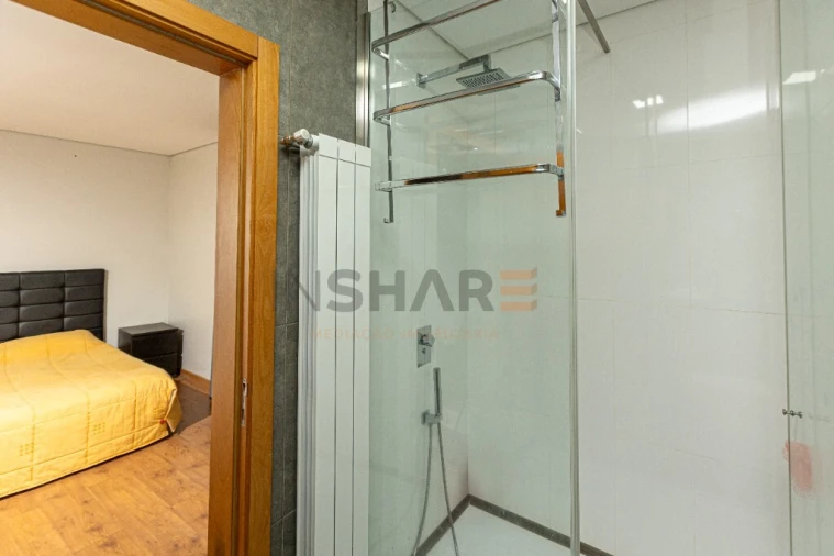 Moradia T5 para Venda em Adaufe Foto 25