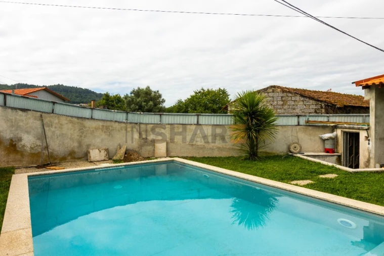 Moradia T5 para Venda em Adaufe Foto 6