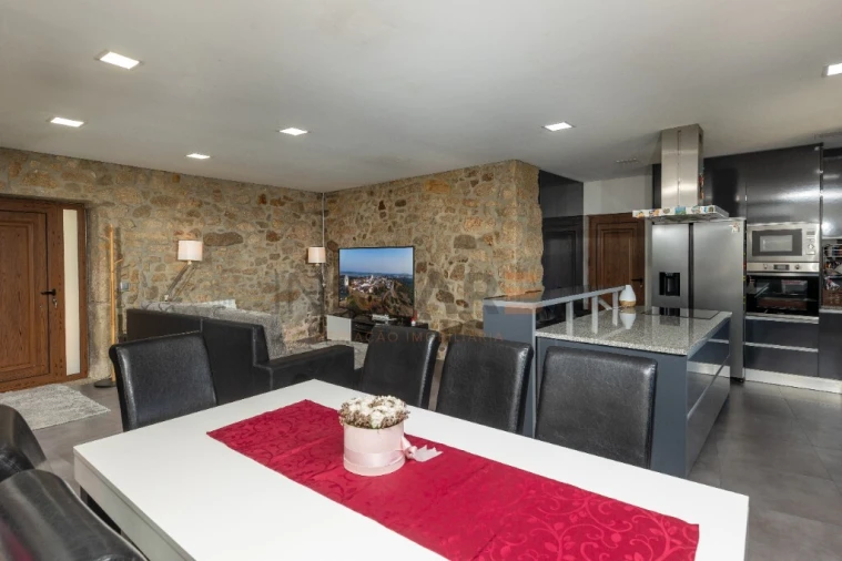 Moradia T5 para Venda em Adaufe Foto 38