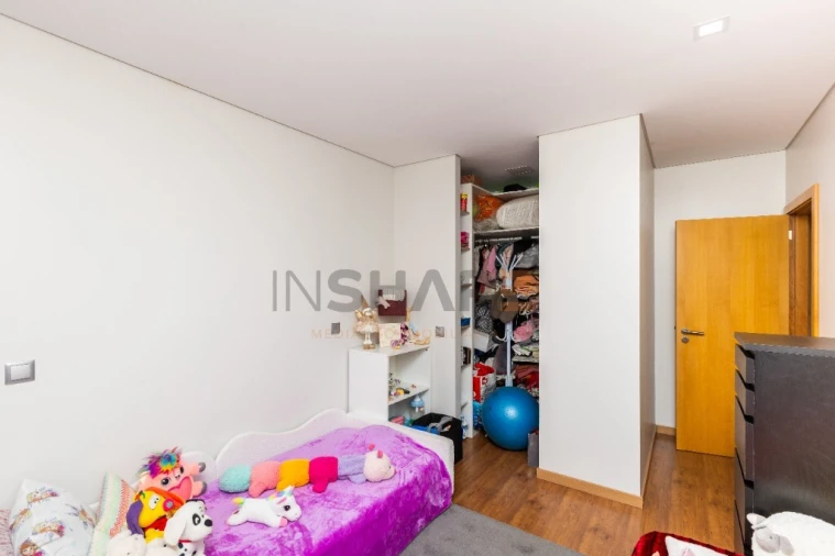 Moradia T5 para Venda em Adaufe Foto 47