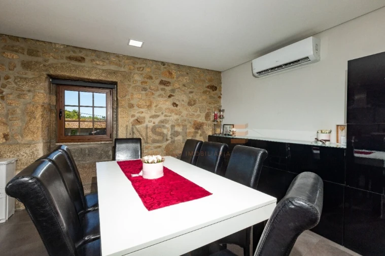 Moradia T5 para Venda em Adaufe Foto 36