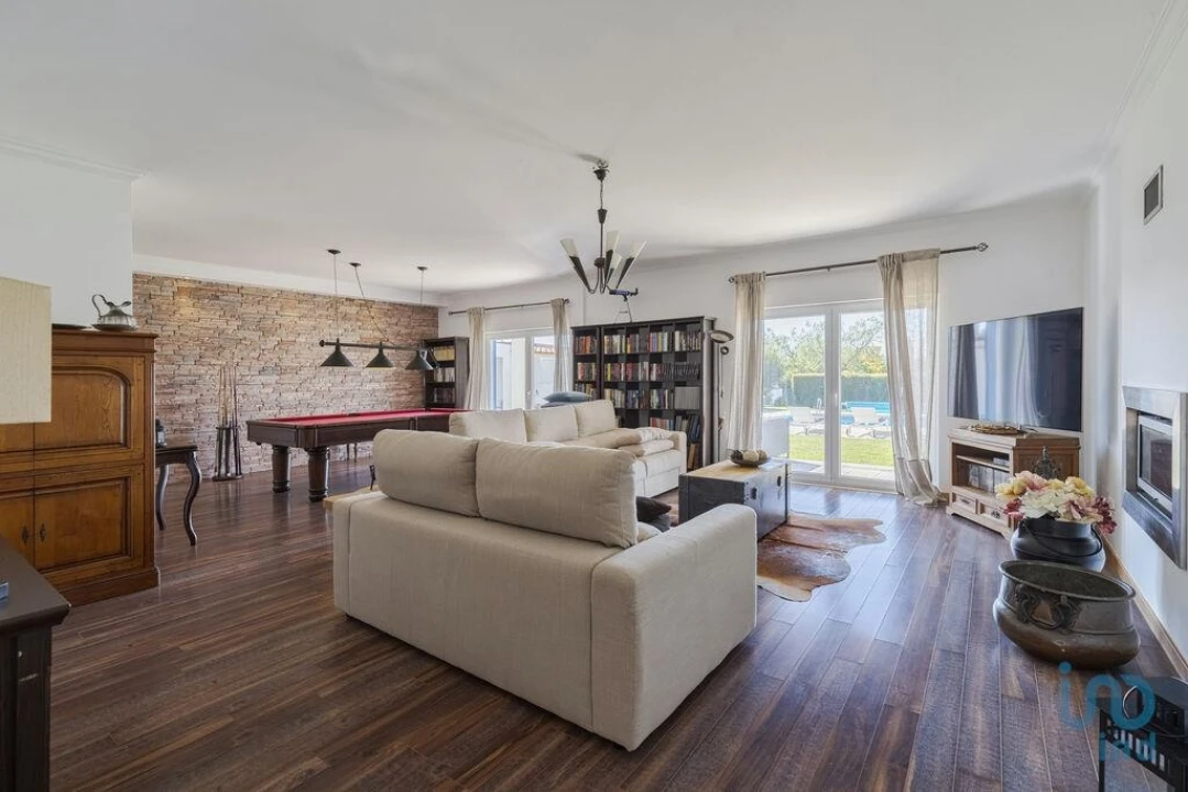 Moradia T4 para Arrendamento em Pinhal Novo Foto 4