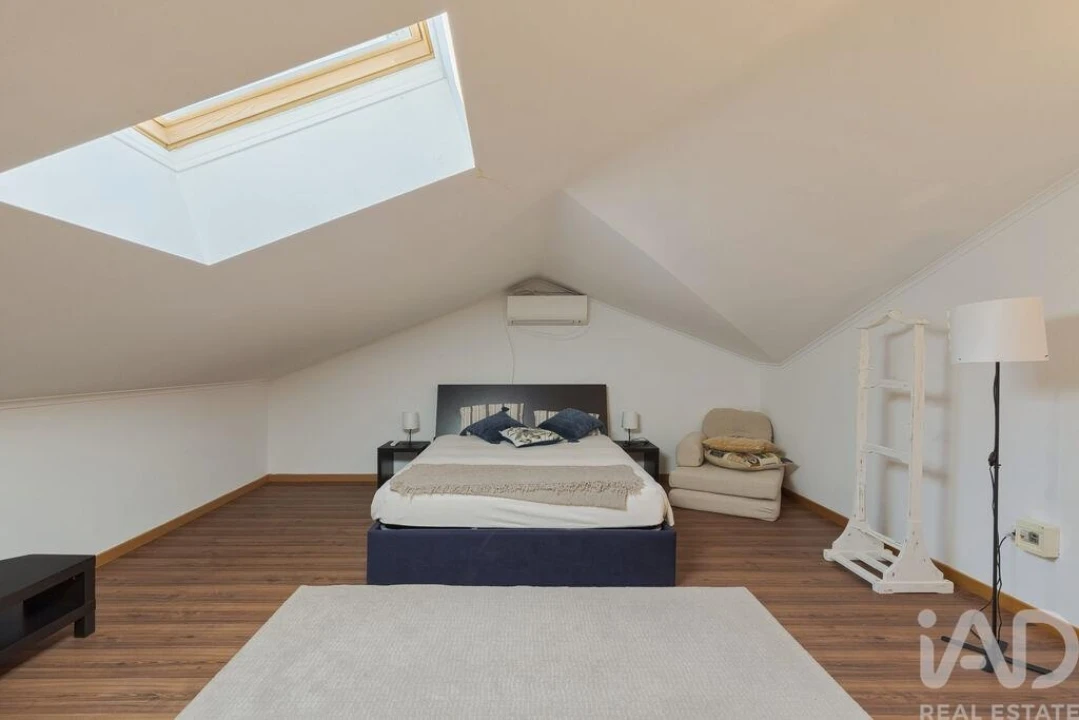 Moradia T4 para Arrendamento em Pinhal Novo Foto 21