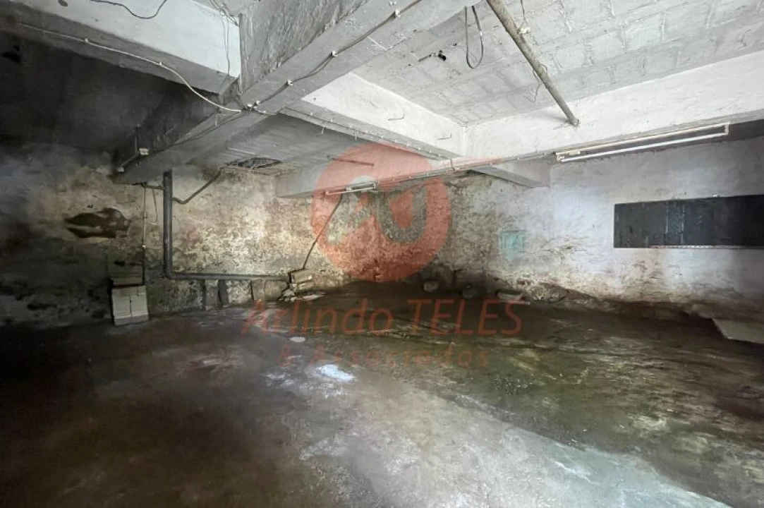 Moradia T3 para Venda em Ribeirinha Foto 34