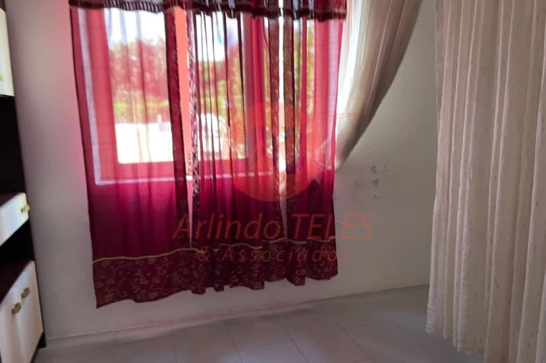 Moradia T3 para Venda em Ribeirinha Foto 21