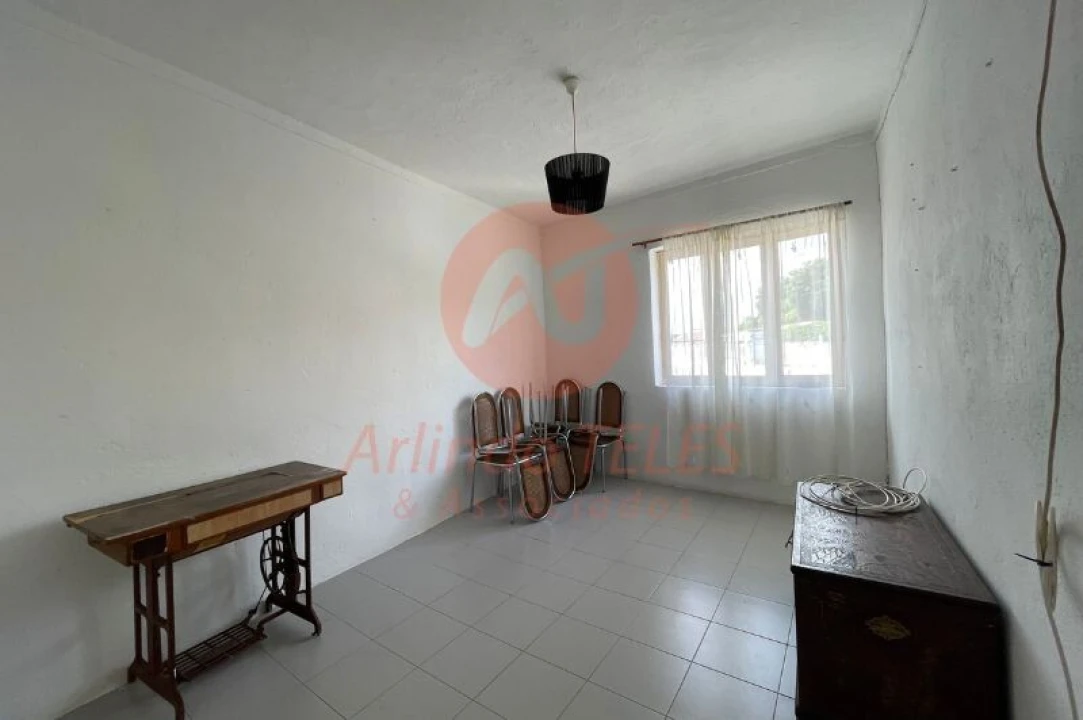 Moradia T3 para Venda em Ribeirinha Foto 26