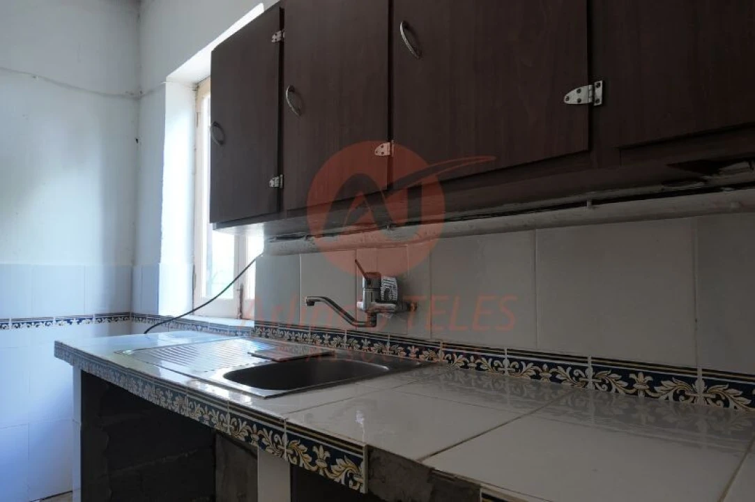 Moradia T3 para Venda em Ribeirinha Foto 9