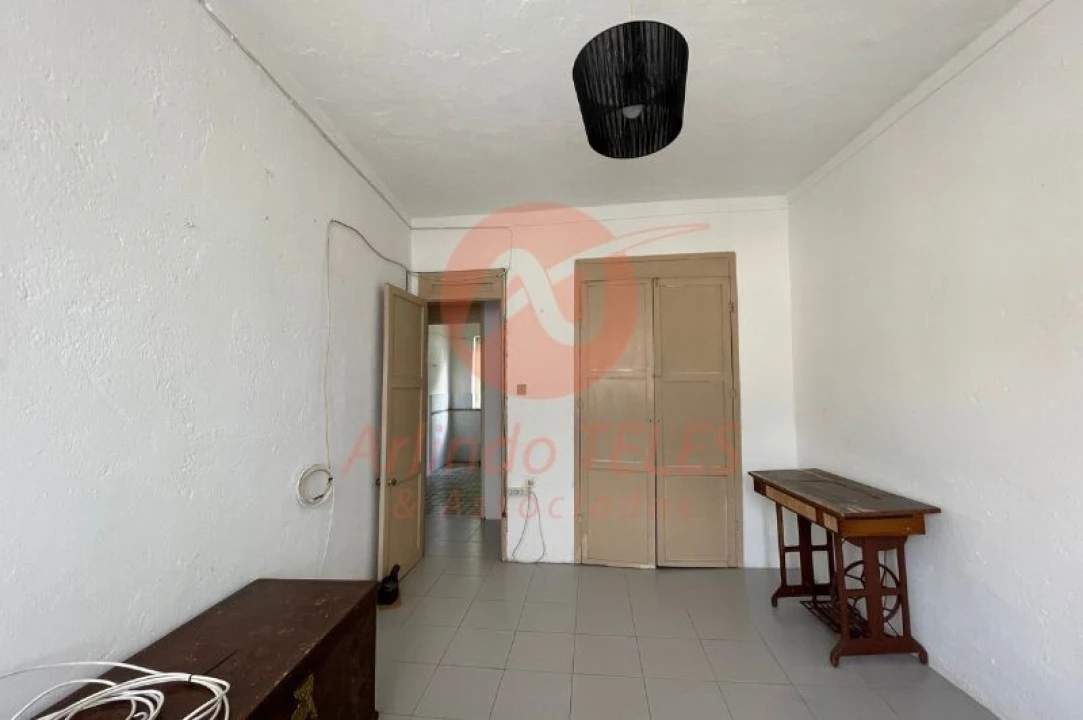 Moradia T3 para Venda em Ribeirinha Foto 27