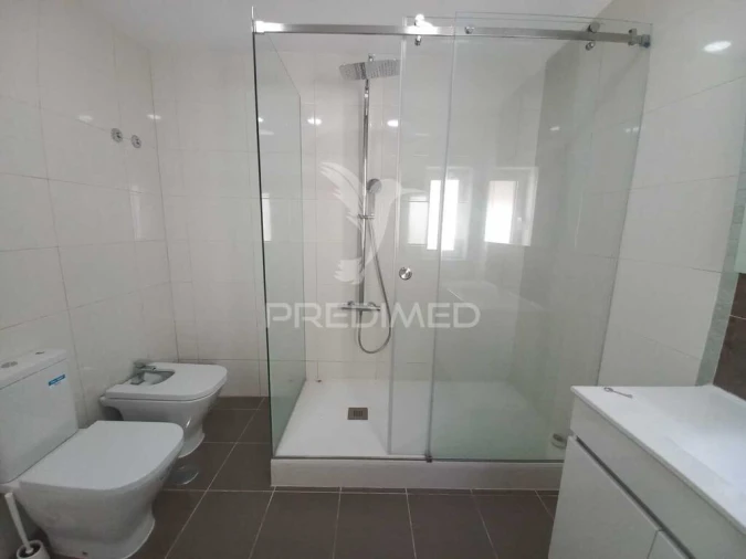 Apartamento T4 para Venda em Castanheira do Ribatejo e Cachoeiras Foto 10