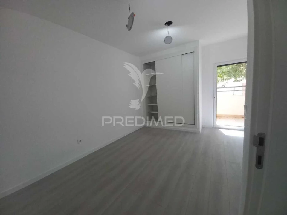 Apartamento T4 para Venda em Castanheira do Ribatejo e Cachoeiras Foto 16