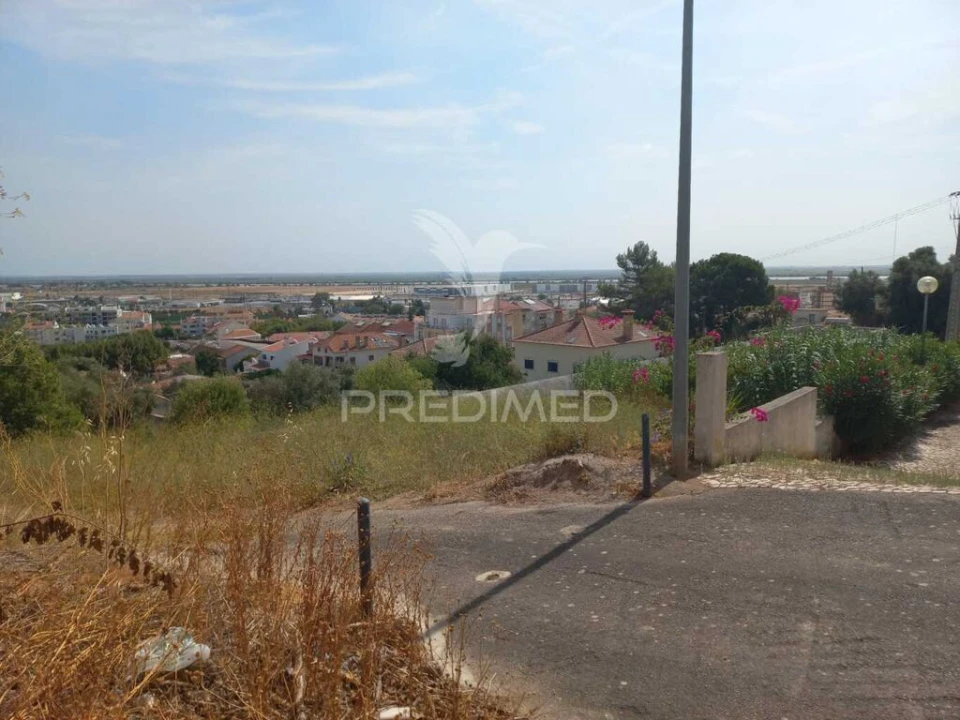 Apartamento T4 para Venda em Castanheira do Ribatejo e Cachoeiras Foto 2