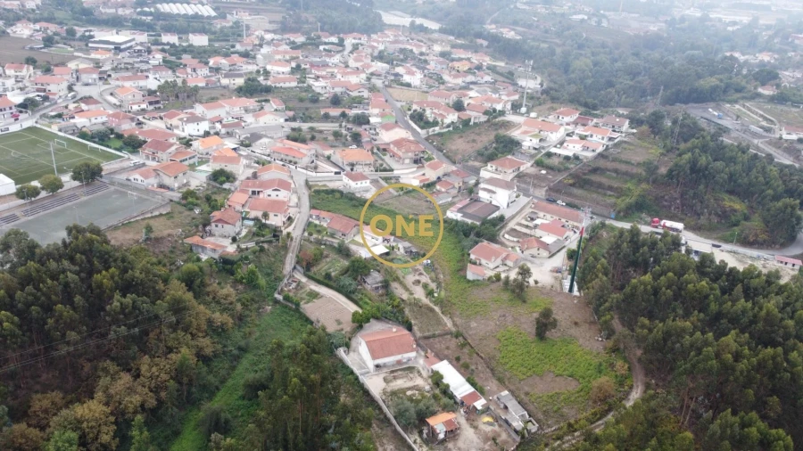Terreno para Venda em Vilarinho Foto 11