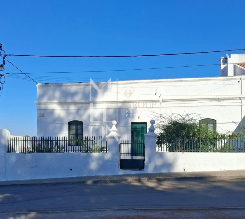 Moradia T3 para Venda em Corte do Pinto Foto 1