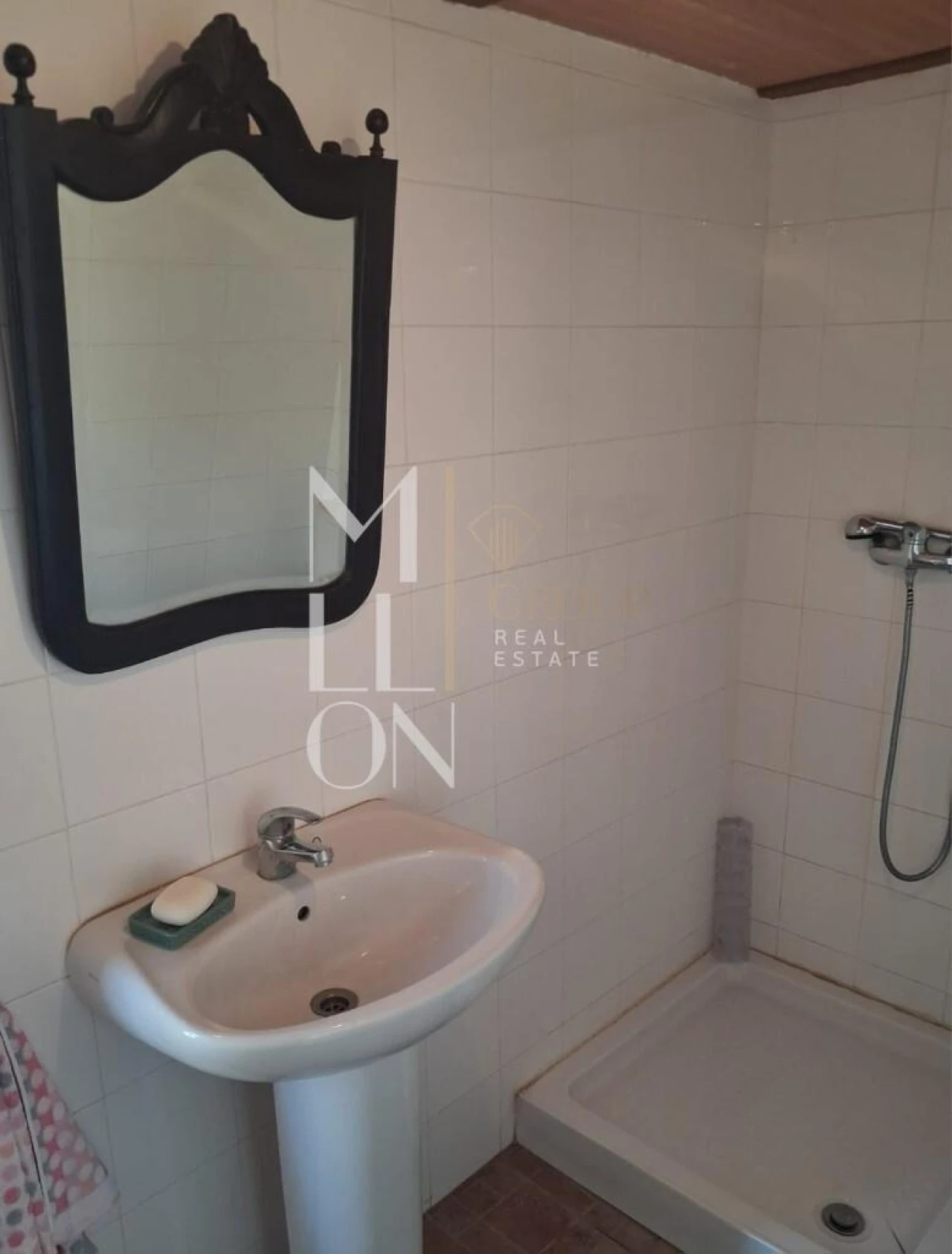 Moradia T3 para Venda em Corte do Pinto Foto 7