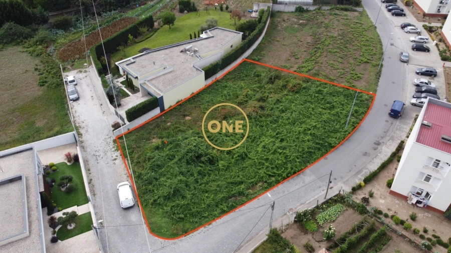 Terreno para Venda em Vilarinho