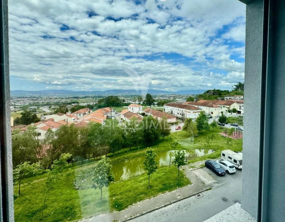 Apartamento T2 para Venda em São Vicente (Braga) Foto 18