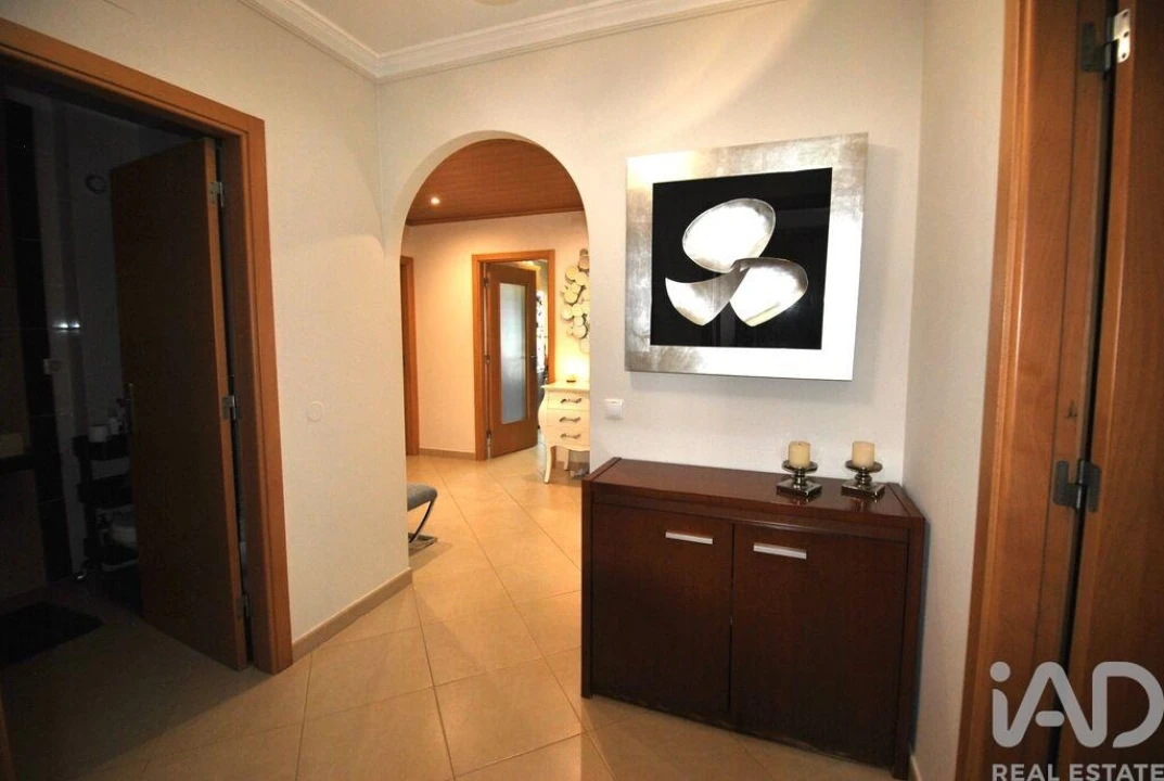 Apartamento T4 para Venda em Olhão Foto 27
