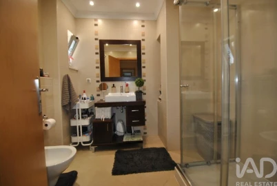 Apartamento T4 para Venda em Olhão