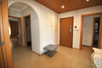 Apartamento T4 para Venda em Olhão