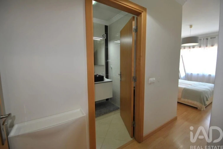 Apartamento T4 para Venda em Olhão Foto 18