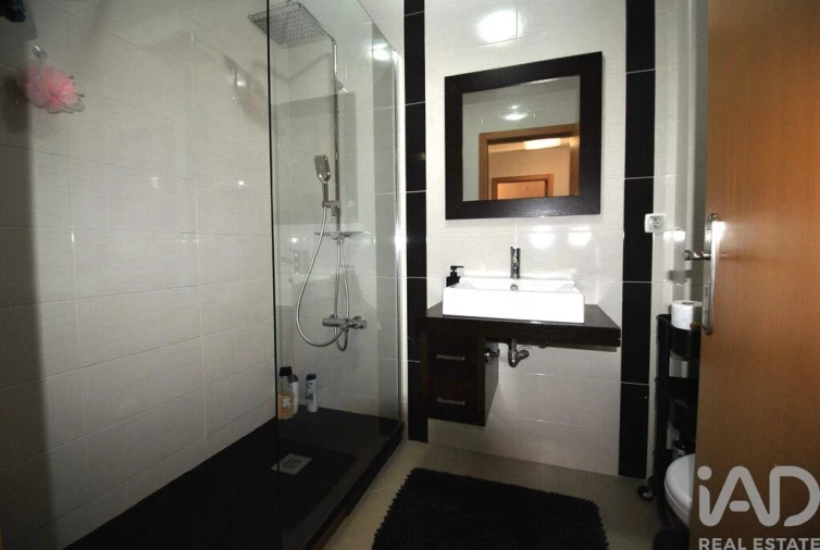 Apartamento T4 para Venda em Olhão Foto 24