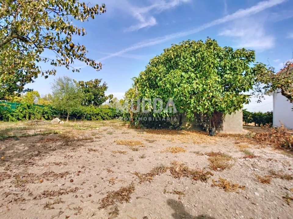 Moradia T4 para Venda em Calvão e Soutelinho da Raia Foto 26