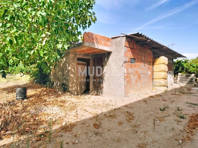 Moradia T4 para Venda em Calvão e Soutelinho da Raia Foto 27