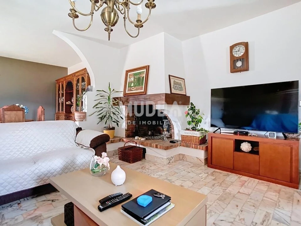 Moradia T4 para Venda em Calvão e Soutelinho da Raia Foto 1