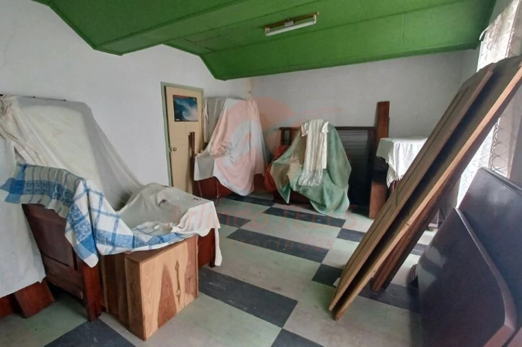 Moradia T4 para Venda em Velas (São Jorge) Foto 4