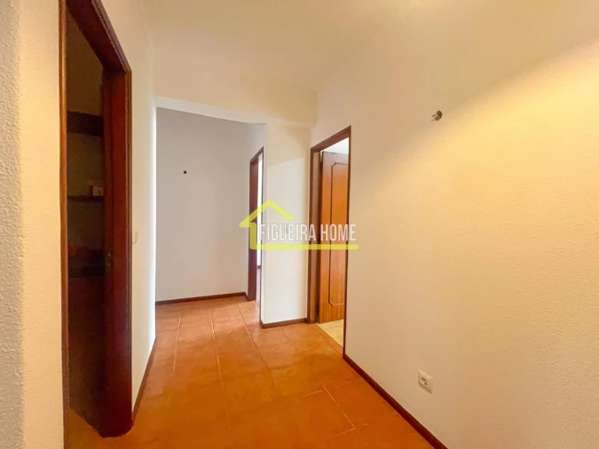 Apartamento T2 para Venda em Buarcos Foto 3