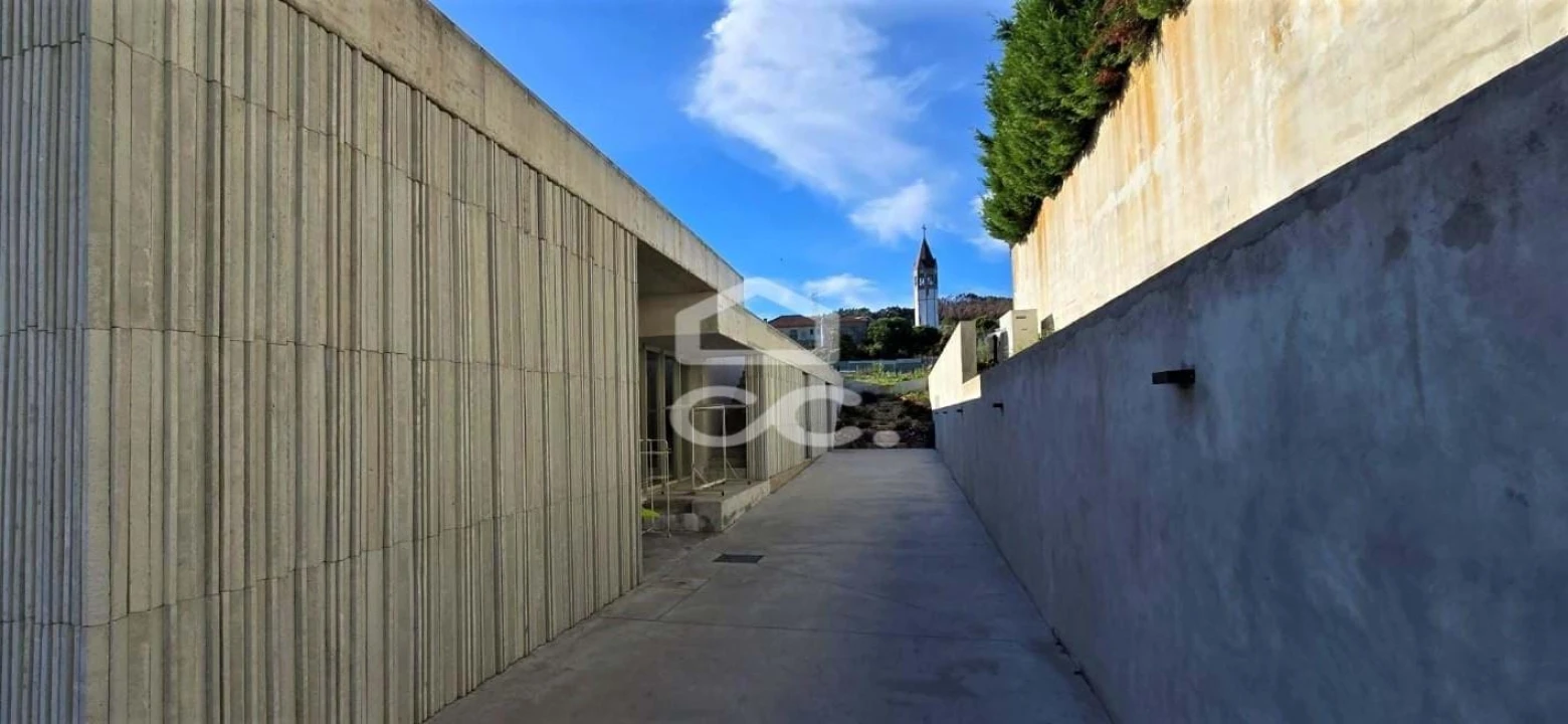 Moradia T3 para Venda em Selho (São Cristovão) Foto 4