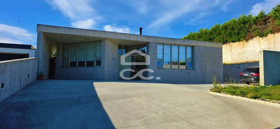 Moradia T3 para Venda em Selho (São Cristovão) Foto 2