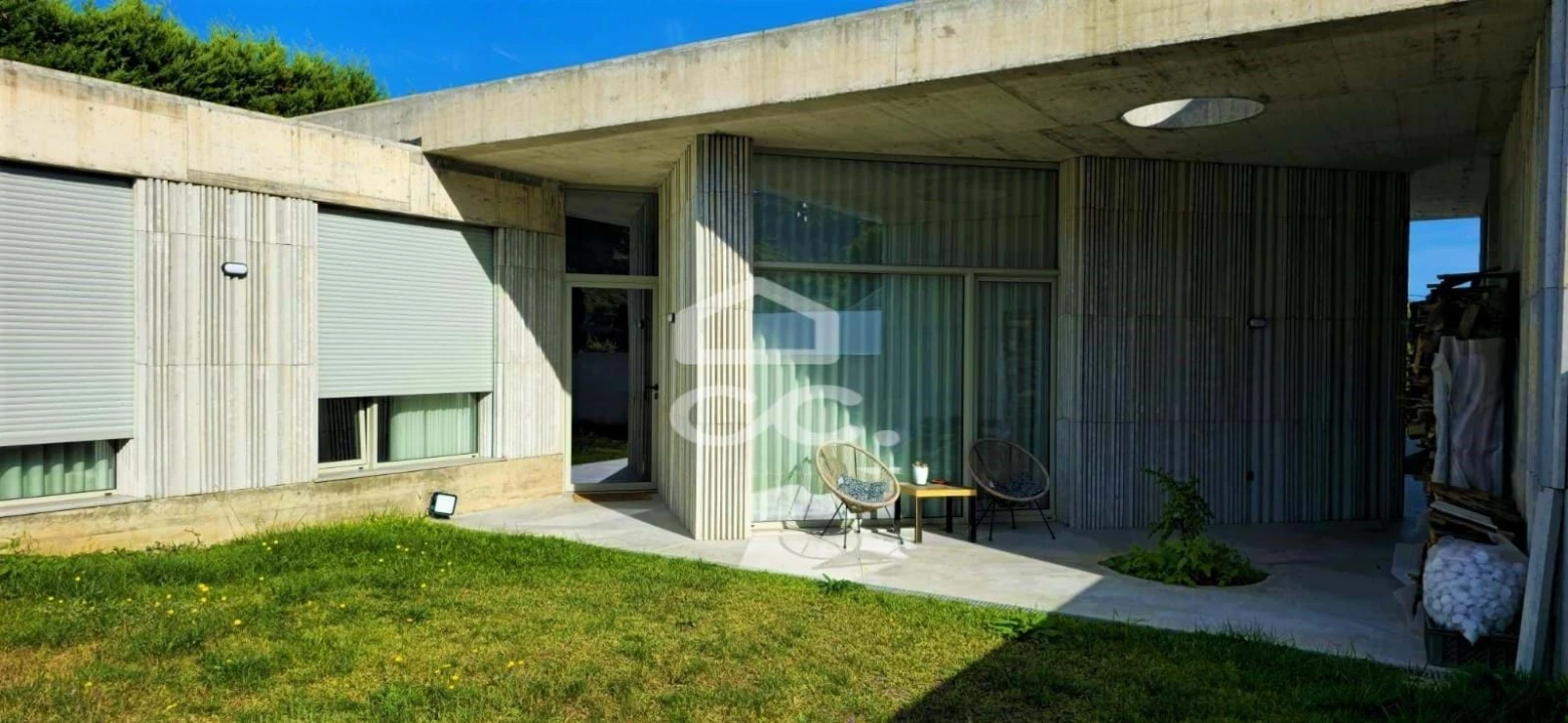 Moradia T3 para Venda em Selho (São Cristovão) Foto 8