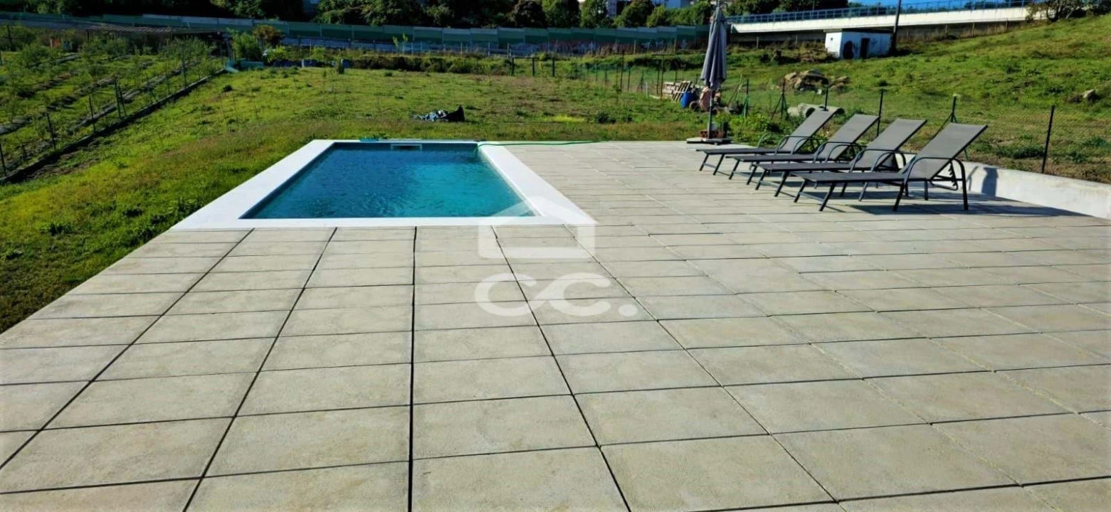 Moradia T3 para Venda em Selho (São Cristovão) Foto 12