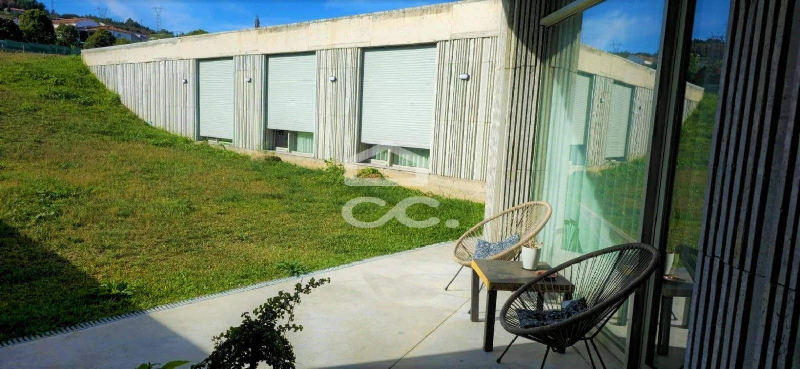 Moradia T3 para Venda em Selho (São Cristovão) Foto 7