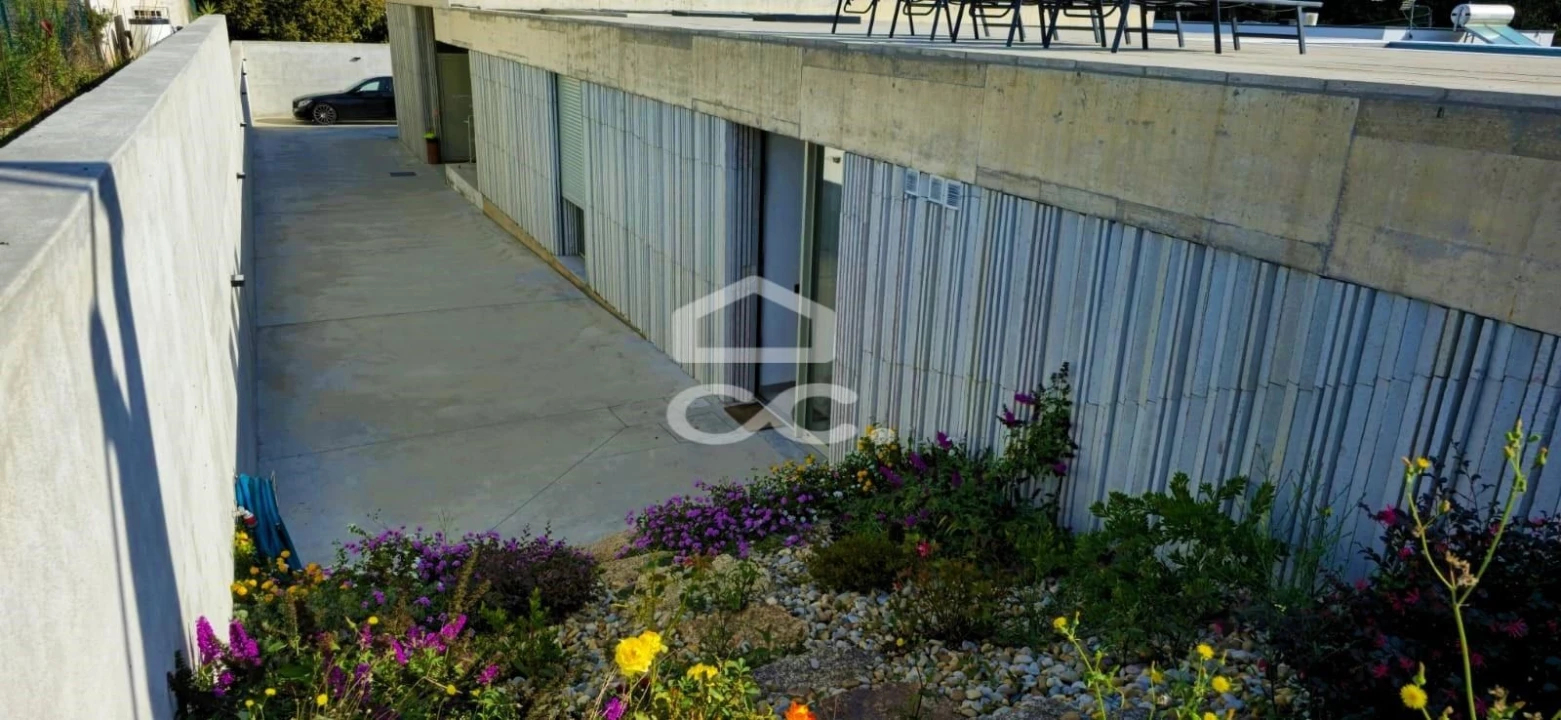 Moradia T3 para Venda em Selho (São Cristovão) Foto 6