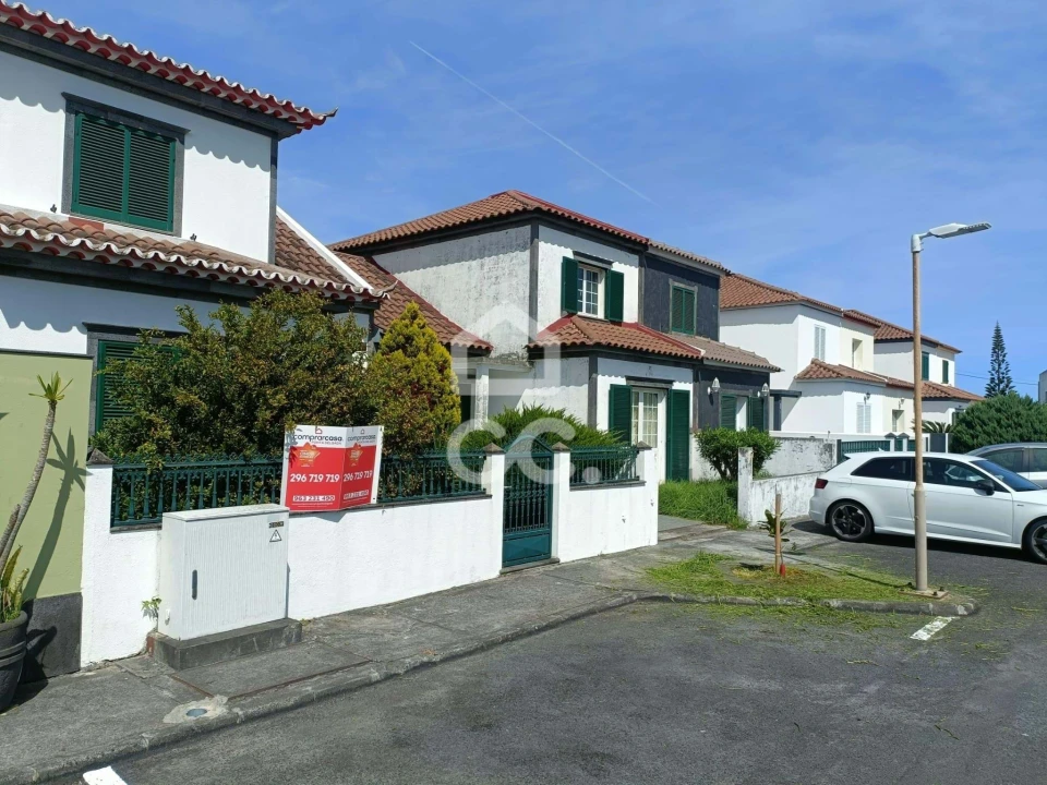 Moradia T3 para Venda em Ribeira Grande (Matriz) Foto 7