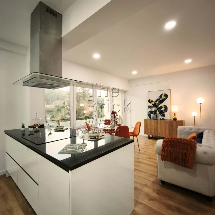 Apartamento T3 para Venda em Benfica Foto 3