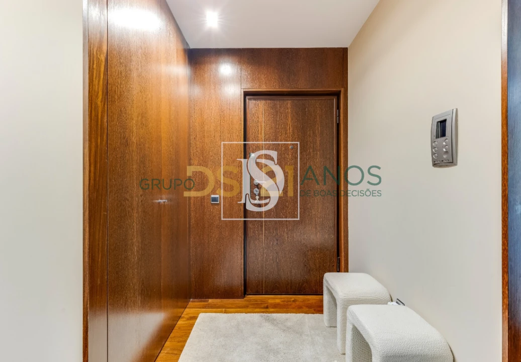 Apartamento T3 para Venda em Antas e Abade de Vermoim Foto 5