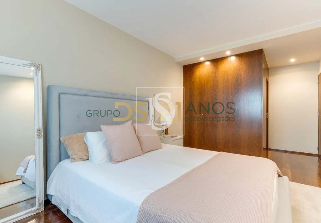 Apartamento T3 para Venda em Antas e Abade de Vermoim Foto 28