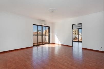 Apartamento T2 para Venda em Quarteira