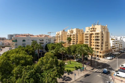 Apartamento T2 para Venda em Quarteira