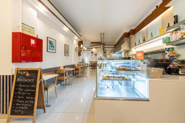 Negócio para Trespasse em Cedofeita, Santo Ildefonso, Sé, Miragaia, São Nicolau e Vitória Foto 1