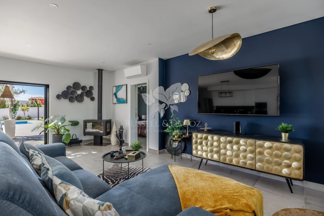 Moradia T4 para Venda em Olhão Foto 12