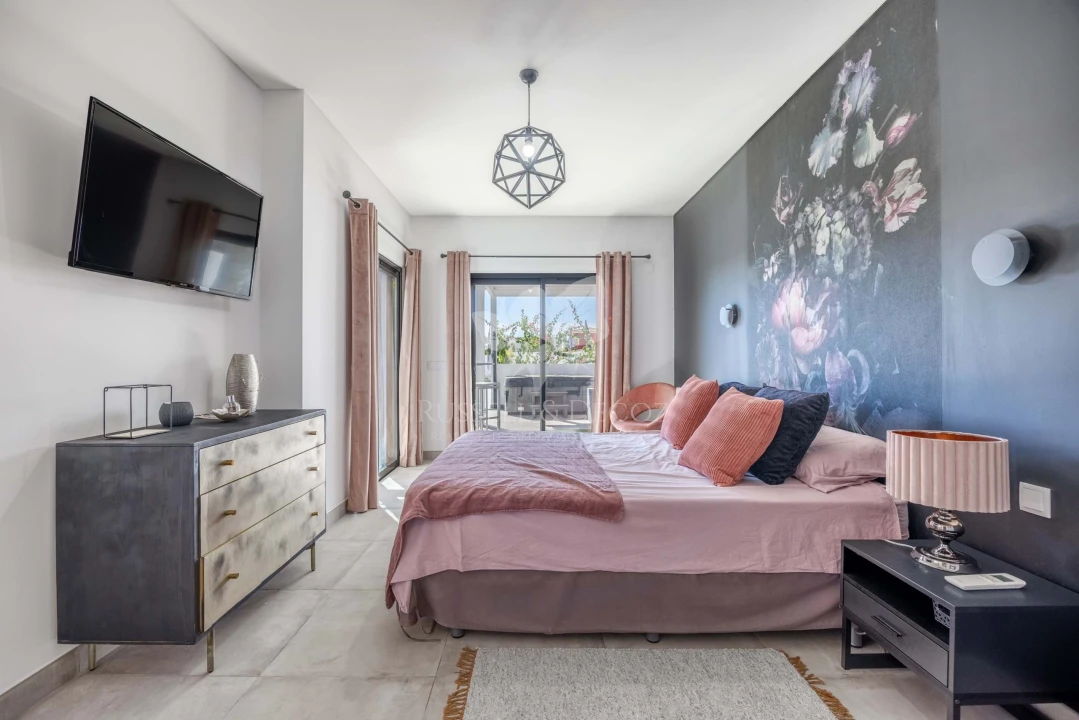 Moradia T4 para Venda em Olhão Foto 18