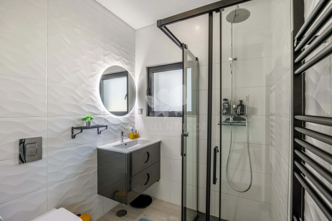 Moradia T4 para Venda em Olhão Foto 37