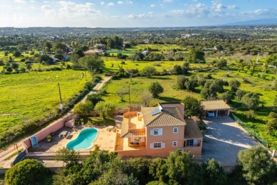 Moradia T4 para Venda em Silves