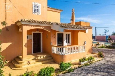 Moradia T4 para Venda em Silves