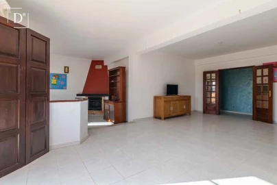 Moradia T4 para Venda em Silves