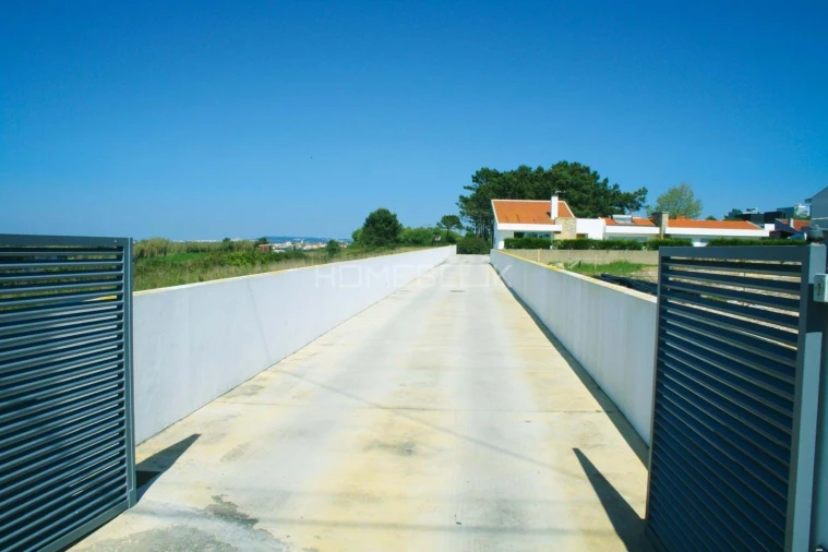 Moradia T4 para Arrendamento em Agualva e Mira-Sintra Foto 31